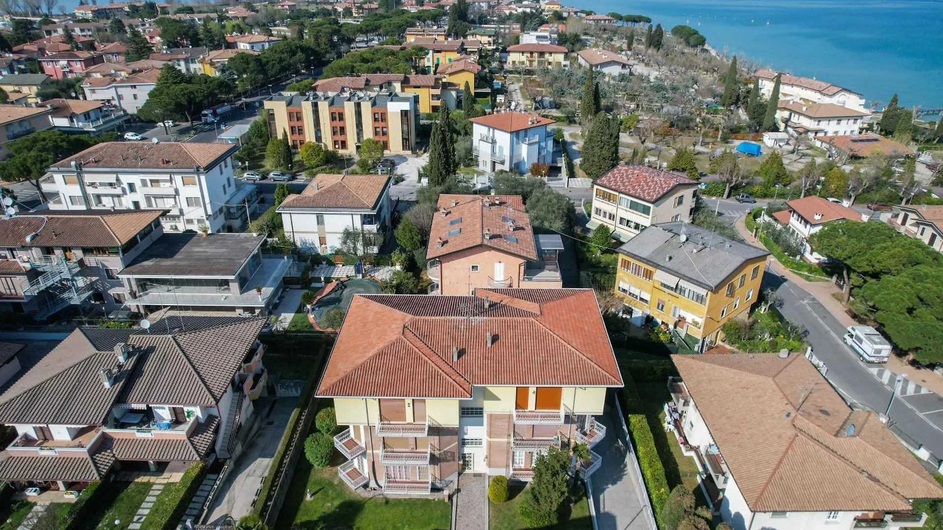 Apartament Garda Retreat - Beach And Every Service A 50Mt Sirmione